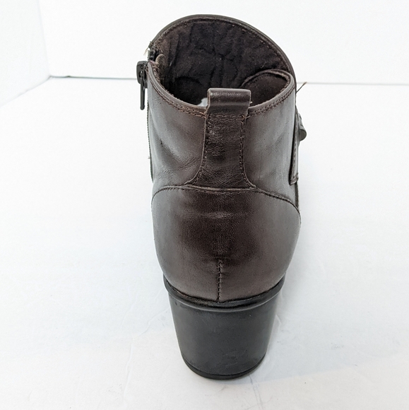 Clarks leather ankle boots - Picture 5 of 16